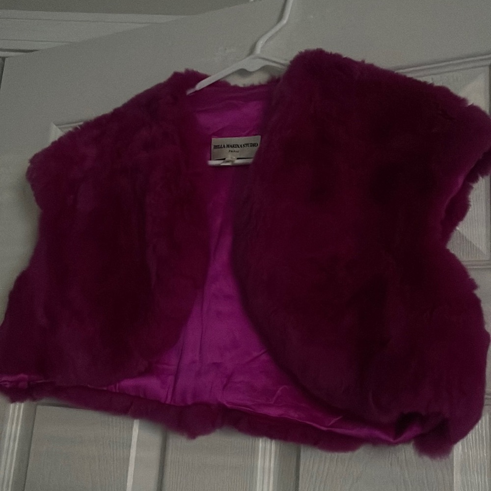Hot Pink Vest by BELLA MARINA STUDIO in so 40!!!!!